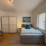 Aurelia Eg Zimmer In Ruhige Lage Mit Garten